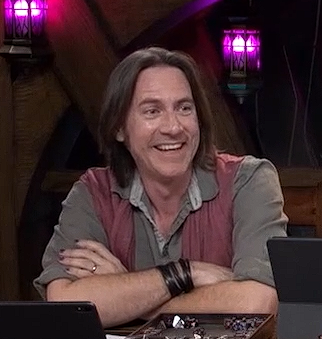 'I don't know what you're talking about, I'm Dariax' he really just turns off 97% of his brain when he sits in the chair to play this lovely dwarf. He's unburdened, he's free #CriticalRole