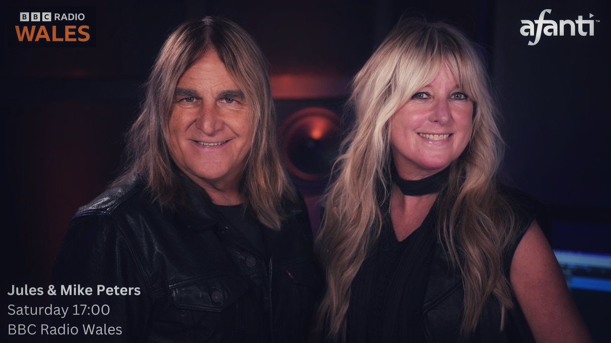 Jules & Mike Peters BBC Radio Show 📻🏴󠁧󠁢󠁷󠁬󠁳󠁿We absolutely loved recording the show and it’s packed full of our favourite tunes and stories of our life together. I do hope you can join us this evening 5pm to 7pm on BBC Radio Wales 🏴󠁧󠁢󠁷󠁬󠁳󠁿 📻