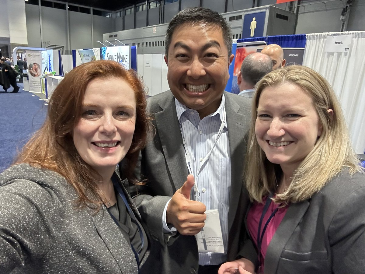 Catching up with @IsaacYangMD and @AngelaMRichard1 at #AANS2024 Opening Reception @AANSNeuro