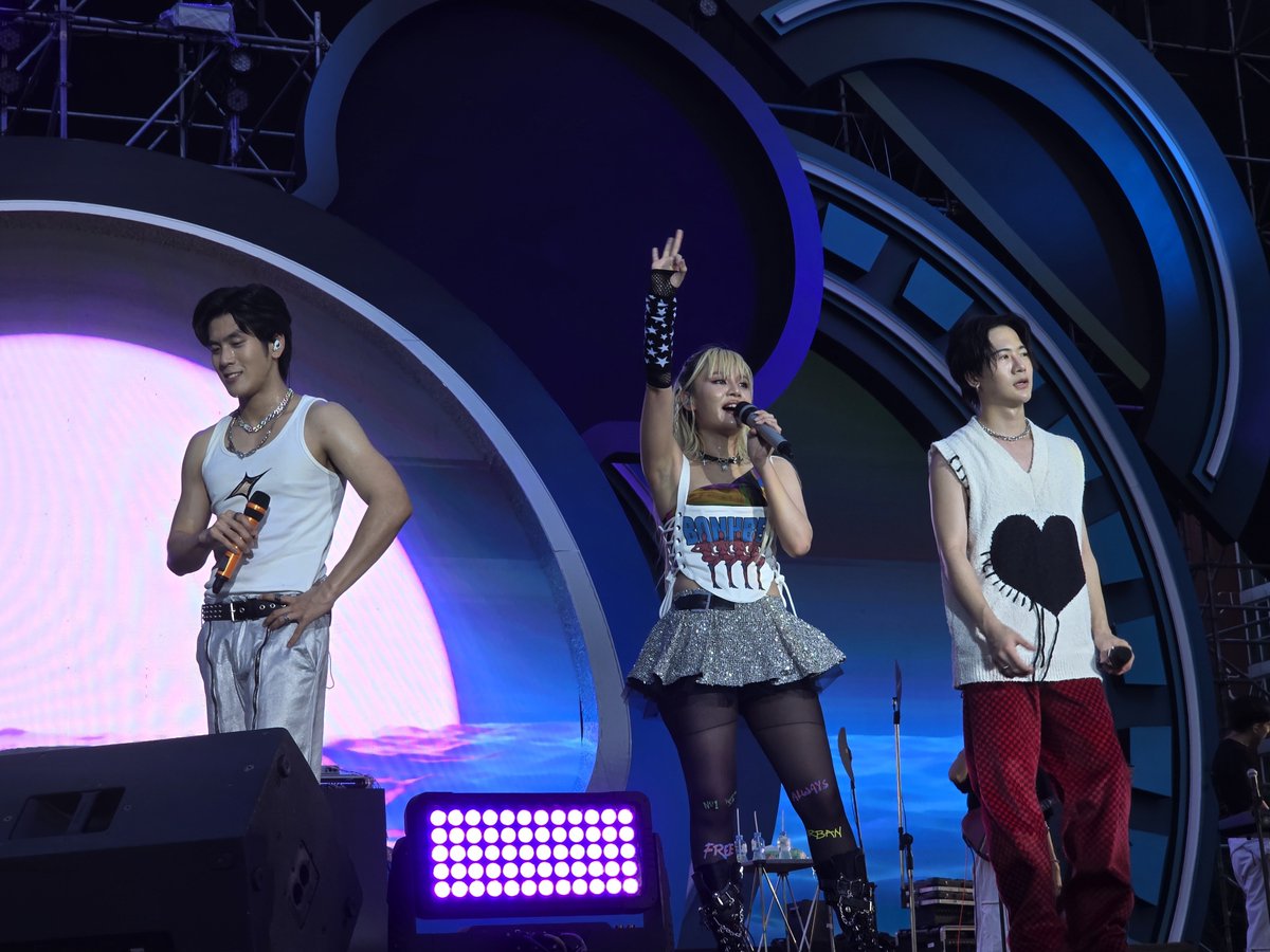 CtrlPlusbright's tweet image. เป็นVIP ที่ใกล้มากกว่าที่คิด
COSMOS MF x BRIGHT 
#COSMOSBEARxBRIGHT
#COSMOSBEARMUSICFESTIVAL
#COSMOSBEAR
#bbrightvc @bbrightvc