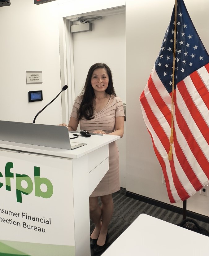 Emotional homecoming to present 'To Pay or Autopay' at the CFPB conference 🥰 4 years at the Bureau in the 2010s implementing Dodd Frank, 8 years in academia getting tenure amidst personal tragedy. Nice to know you can still come home 💝 Link to my talk: youtube.com/live/VugzGpyvR…