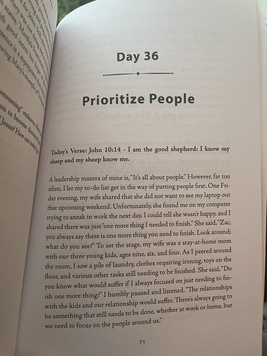 Are you like me and far too often you let your to-do list and the daily grind get in the way of putting people first?

No matter our leadership roles, let’s not miss what’s most important: People! 

amazon.com/Leading-Humble…

#HumbleHeart