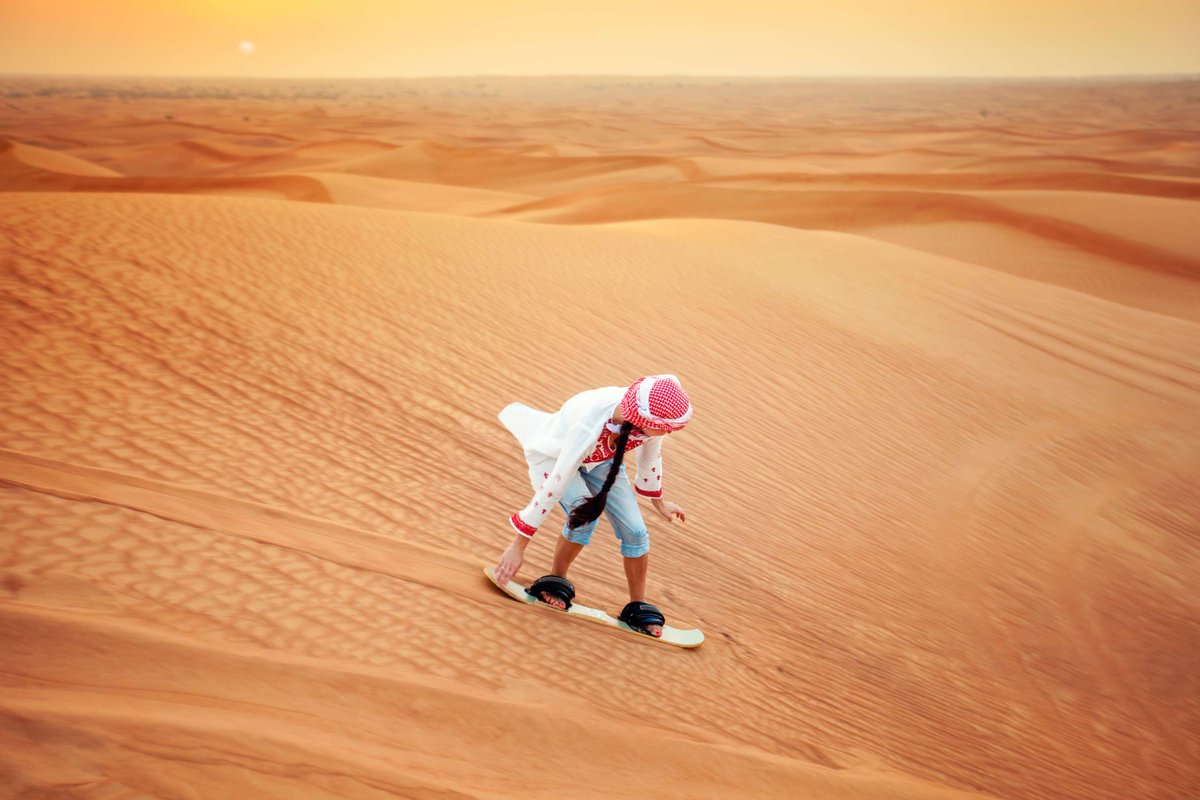 #AbuDhabi is for the adventurous! The #sanddunes provide unparalleled opportunities for exciting activities. Dune bashing, sand boarding, quad biking, & 🐫 camel riding all give travelers a chance to experience the dunes to the fullest. 🌅 Check out tours with @graylineuaeoman