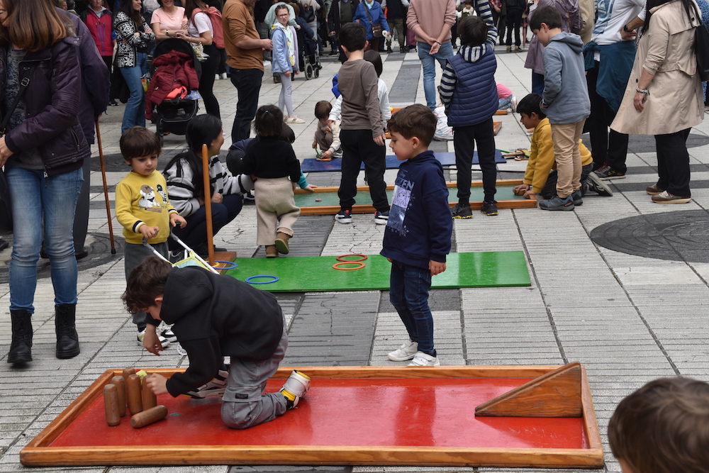 Lore eta Landare Azoka Berezia, gaur, Zumardian.
oarsoaldea.hitza.eus/2024/05/04/err…

#Errenteria #Orereta