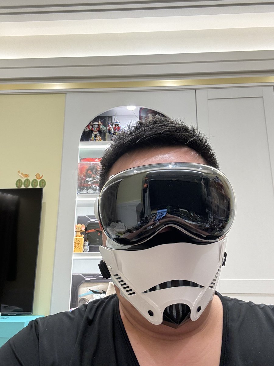 Happy Star Wars Day! Celebrating in style with my Stormtrooper mask—feels like I've joined the Empire! #StarWarsDay #MayThe4thBeWithYou #Dabasa