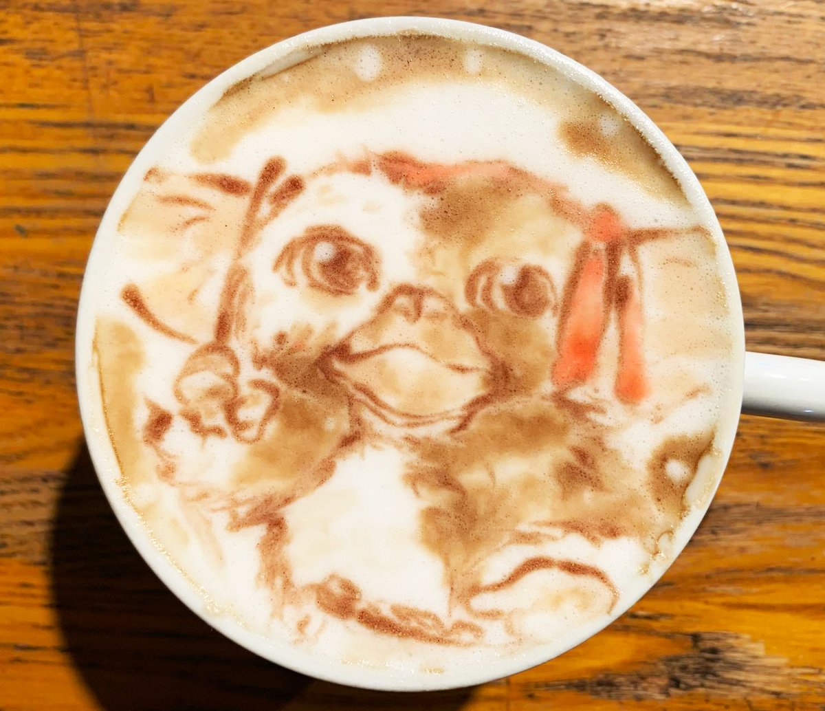 ラテアート【ギズモ】＠グレムリン
LatteArt【Gremlins】