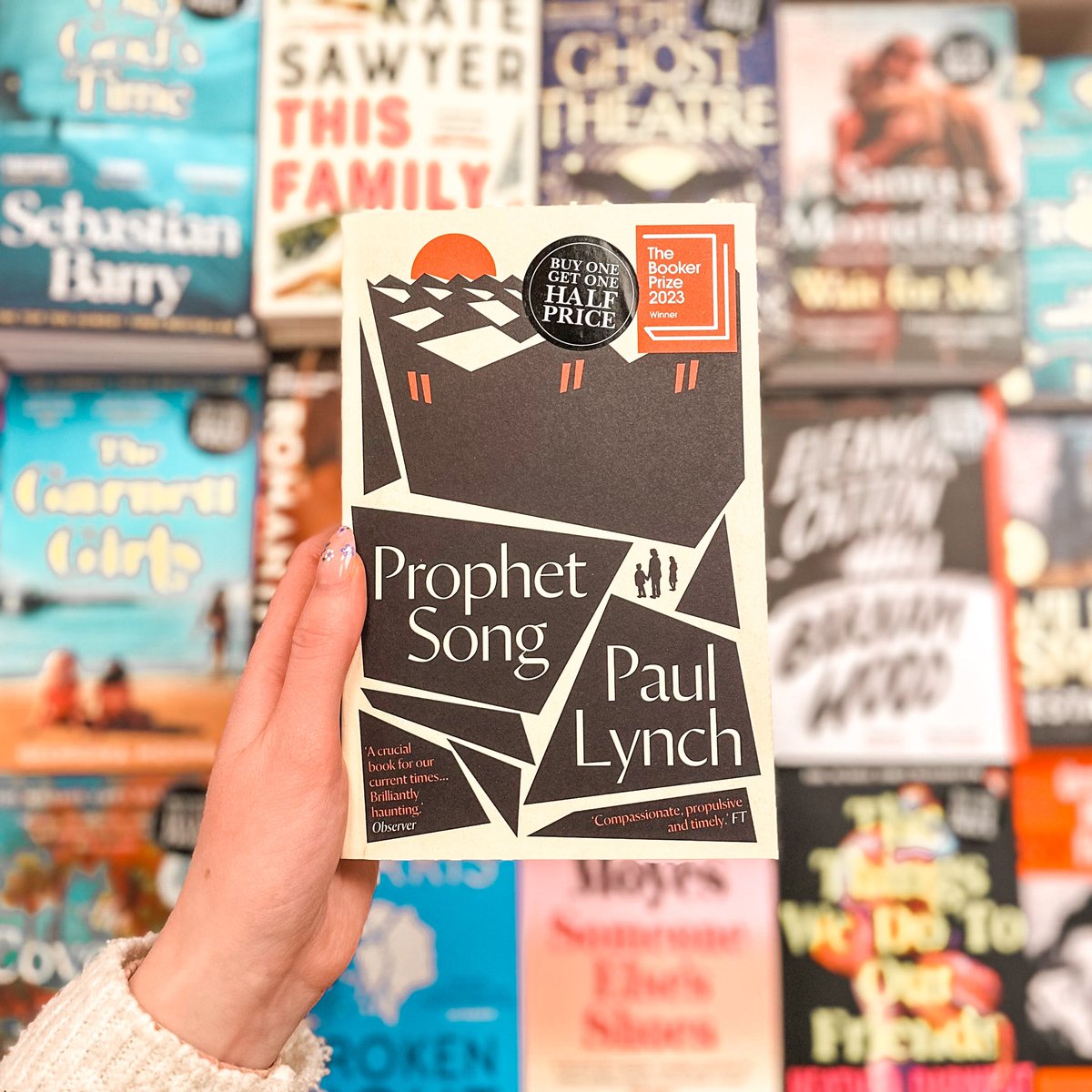 The Booker Prize winner for 2023, Prophet Song by Paul Lynch, is out now in paperback! 📚

#bookstagram #waterstonesnorthallerton #northallerton #bookshop #lovenorthallerton #waterstones #prophetsong #paullynch #bookerprize #bookerprize2023