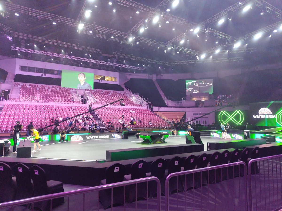 4MIU_TT's tweet photo. Infinity Arena(Table1)に移動しました。
Hall2以上にガラガラです。
#早田ひな
#卓球🏓 #WTT #WTTサウジスマッシュ #WTTSaudiSmash #サウジアラビア
#InfinityArena https://t.co/a8zzU2gErP