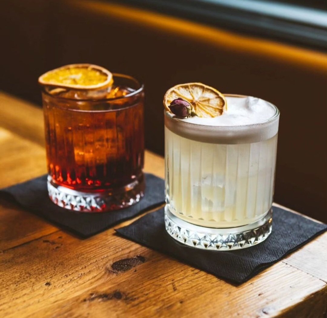 It's Bank Holiday weekend!
And it's 2 for £15 on cocktails❤️
So, why not come sit in our lovely beer garden, and enjoy one or two😉
#bankholiday #cocktails #north