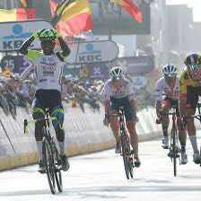 Geopol_updates's tweet photo. From 2010 #Eritrea🇪🇷 has won the #African #cycling championship 9x (!). It gave us the 1st black Africans to compete at the #TourdeFrance, w #BiniamGirmay the 1st to win a worlds classic tour & a stage at #GirodItalia. For a country of only 4 mln ppl, it stands out on world level https://t.co/LH3zpALQWs