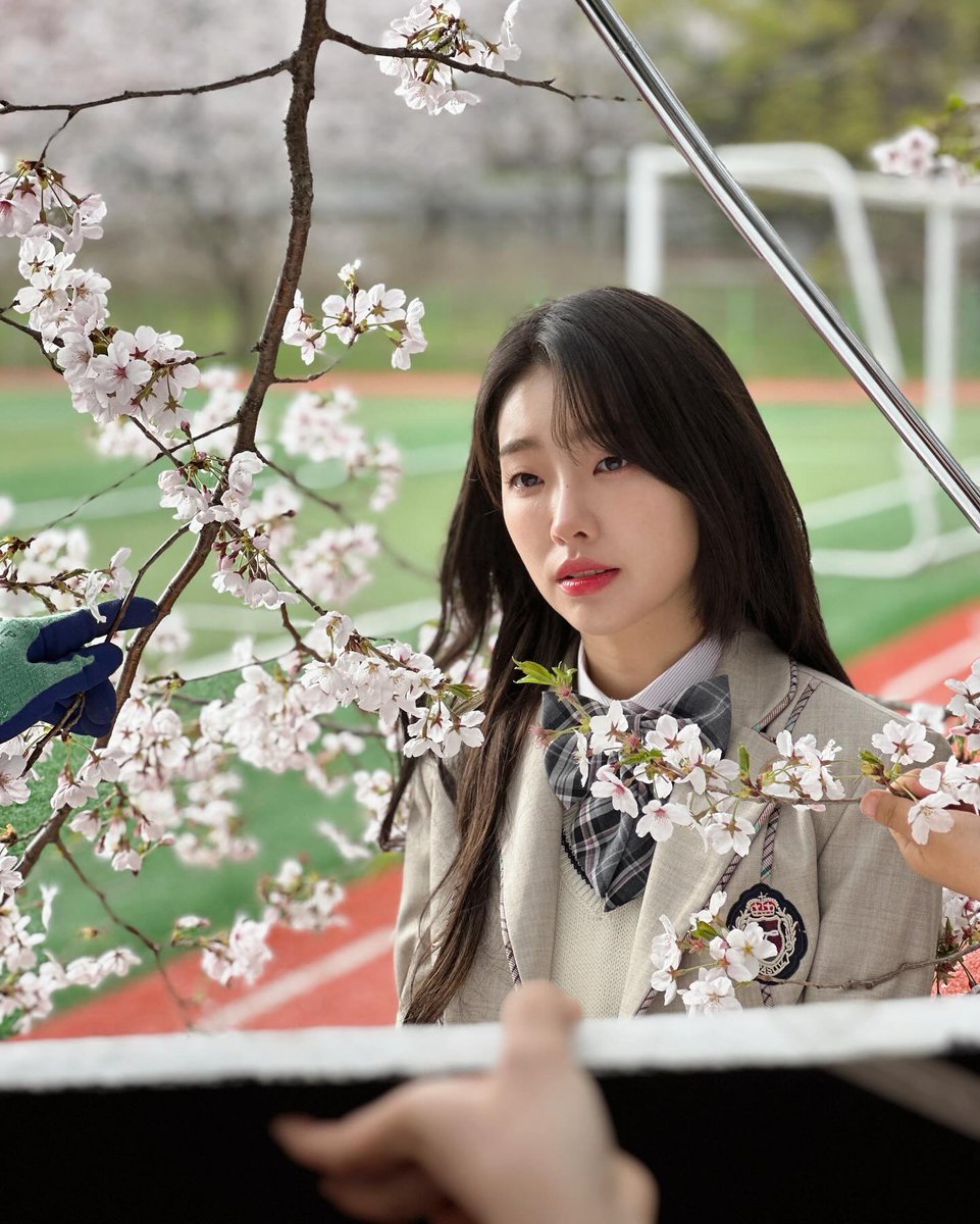 비주얼 에바예요 선배...
사랑고백하면받아주지도않을거면서제마음그만흔드시길