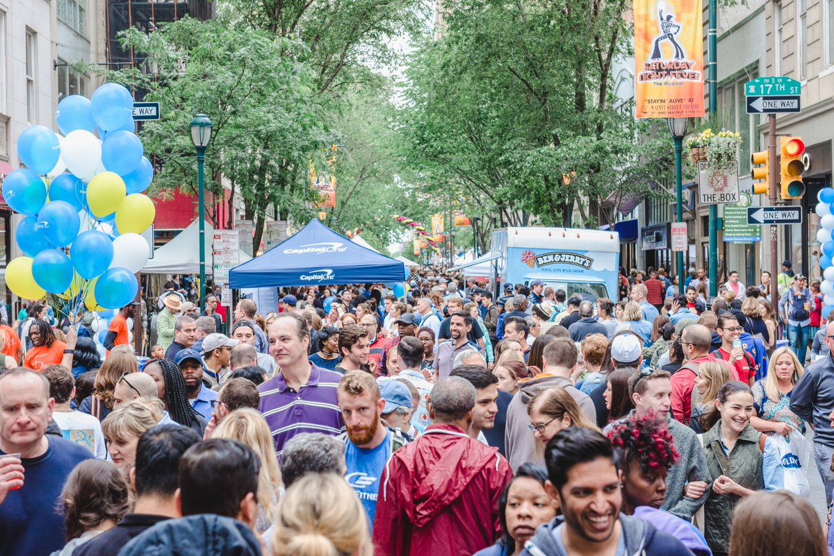 It’s festival season in Philadelphia! 🛍️ Today, @RittenhouseRow Spring Festival 2024 highlights the fashion, arts, eats, and shopping at businesses and restaurants in Rittenhouse Square from noon to 5 p.m. More about the annual event ⤵️ rittenhouserow.org/events-1 #discoverPHL