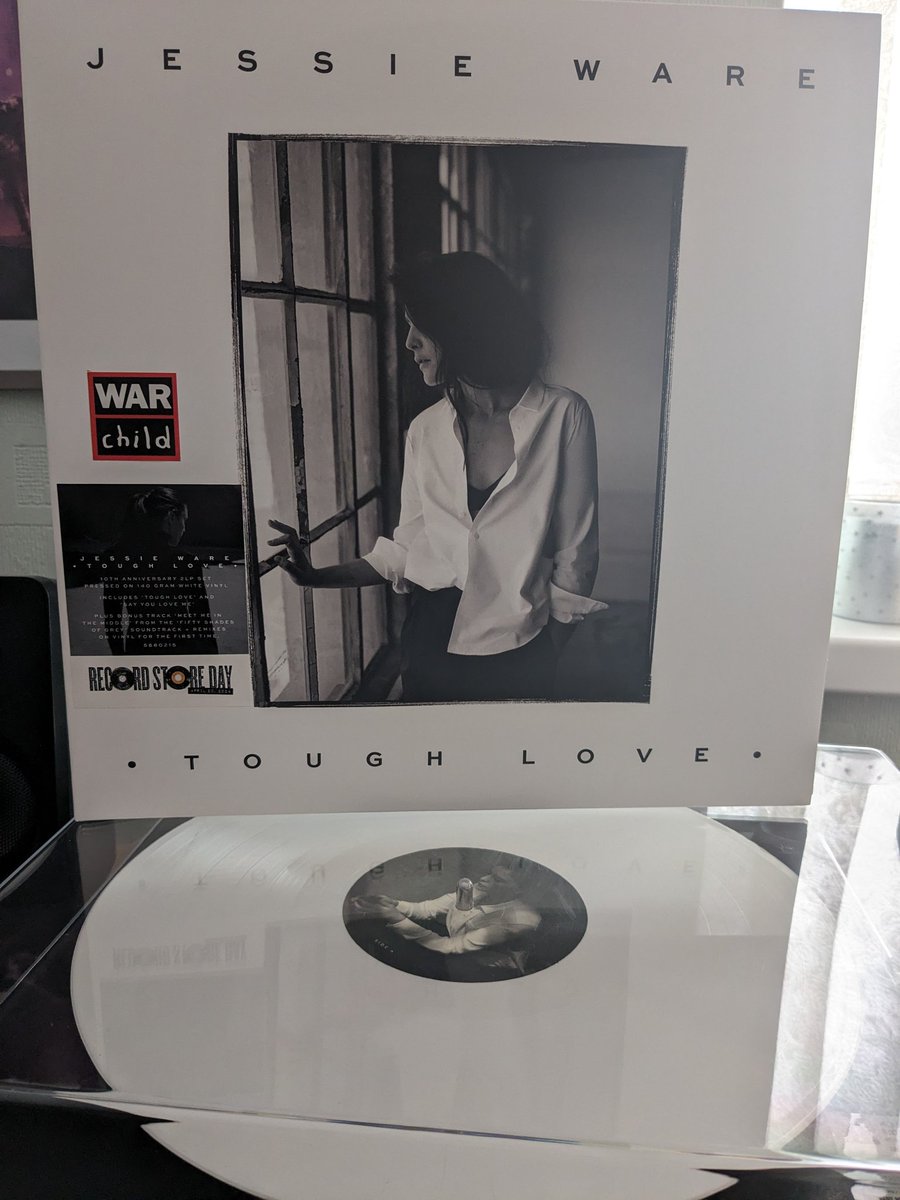 Now spinning the #RSD2024 #TOUGHLOVE by our beautiful @JessieWare 🎶💎🤍❤️