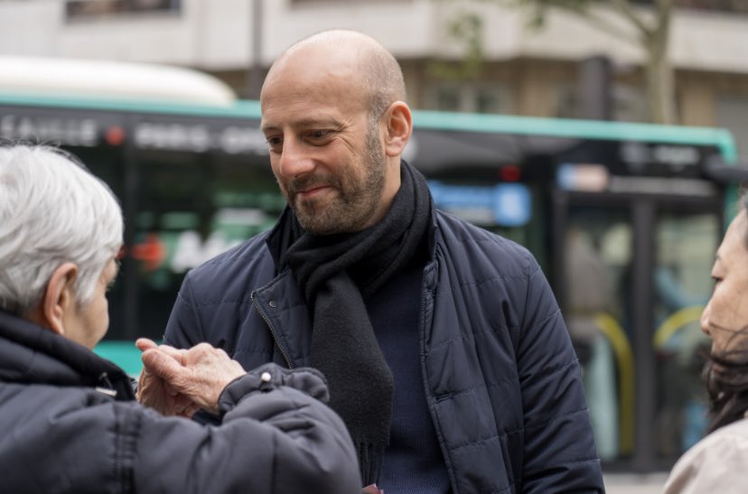 Ce matin dans le 17eme avec @CarolineYADAN nous avons échangé avec les Parisiens sur les élections européennes : avec @ValerieHayer nous avons @BesoindEurope. Tous les Français sont concernés par le scrutin du 9 juin car de son résultat dépendront les décisions européennes des…