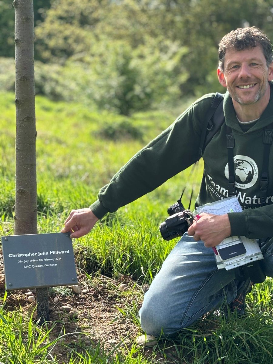 It's been a wonderful day, @Chris4Patches met up with @FriendsQueslett on his journey through Birmingham's green spaces documenting #BrumsBirdLife! This is a special place for him with fond memories from his childhood, where he used to help his father look after the local wood.