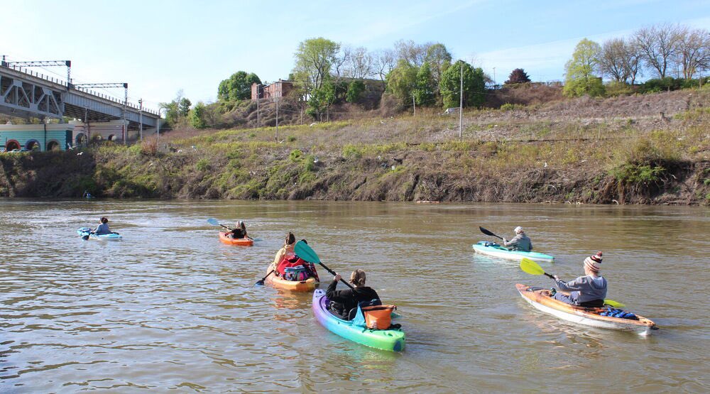 It’s the 35th anniversary of River Sweep on the Cuyahoga. Today 1,200 volunteers will clean 23 sites along the river. Keep our Cuyahoga Valley clean all year long. Thank you @canalwaycle for organizing and for the photos. ♥️TheCuyahogaRiver Our American Heritage River