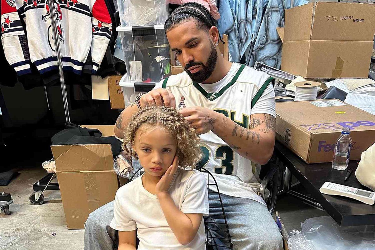 Dear Adonis, I'm sorry that that man is your father [...] I look at him ...