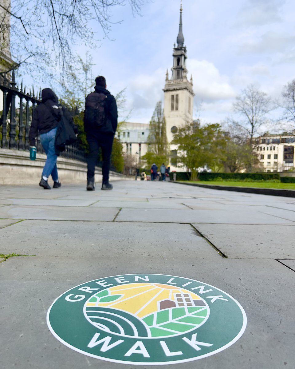Stil haven't decided on a #BankHoliday walk yet? 🥾 Have you tried the Green Link Walk? Spanning five boroughs it links almost 40 areas of green space 🌳footways.london/the-green-link
