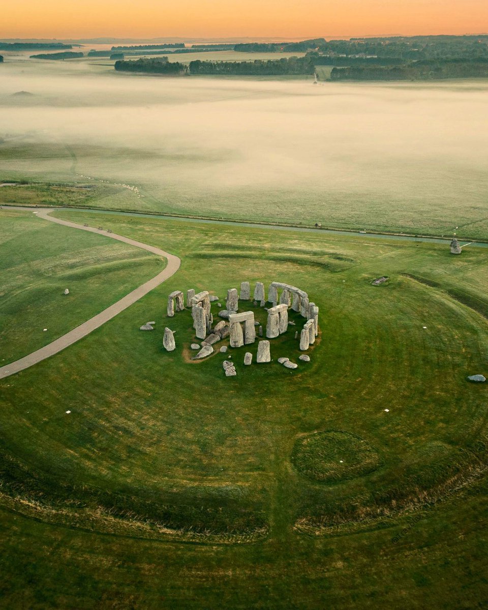 Stonehenge, United Kingdom 🇬🇧 | #SaturdayMorning