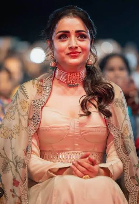 GMuF6CTW8AAGALZ?format=jpg&name=small