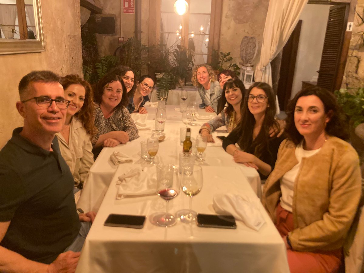 Miryam (@miryamgcebrian) on Twitter photo Y después de tanta ciencia en el primer día de #agudos24..tocaba relajarse🏖🙏🧘♀️🧘 y conocer un poco más la cuidad de Las Palmas de Gran canaria🐕🌴 y su gastronomia🥔🥔 🧀🥂
Todo medido al dedillo y ni un minuto libre😅🤣.
<a href="/AEEC_enfcardio/">Asociacion Española de Enfermeria en Cardiologia</a> <a href="/AgudosSEC/">Asociación CI y Cuidados Agudos Cardiovasculares</a> Y después de tanta ciencia en el primer día de #agudos24..tocaba relajarse🏖🙏🧘♀️🧘 y conocer un poco más la cuidad de Las Palmas de Gran canaria🐕🌴 y su gastronomia🥔🥔 🧀🥂
Todo medido al dedillo y ni un minuto libre😅🤣.
<a href="/AEEC_enfcardio/">Asociacion Española de Enfermeria en Cardiologia</a> <a href="/AgudosSEC/">Asociación CI y Cuidados Agudos Cardiovasculares</a>