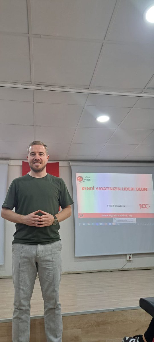ugurbocekleri's tweet image. Sevgili Uğur Böceğimiz Erdi Efendiler, aynı gün içinde 2 farklı kurumda öğrencilerle buluşarak &quot;Kendi Hayatının Lideri Ol&quot; semineri gerçekleştirdi. Toplamda 450 öğrencimizin hayatına dokunan Erdi Bey&apos;i tebrik ediyor ve derneğimize olan katkıları için teşekkür ediyoruz.💯💐🐞