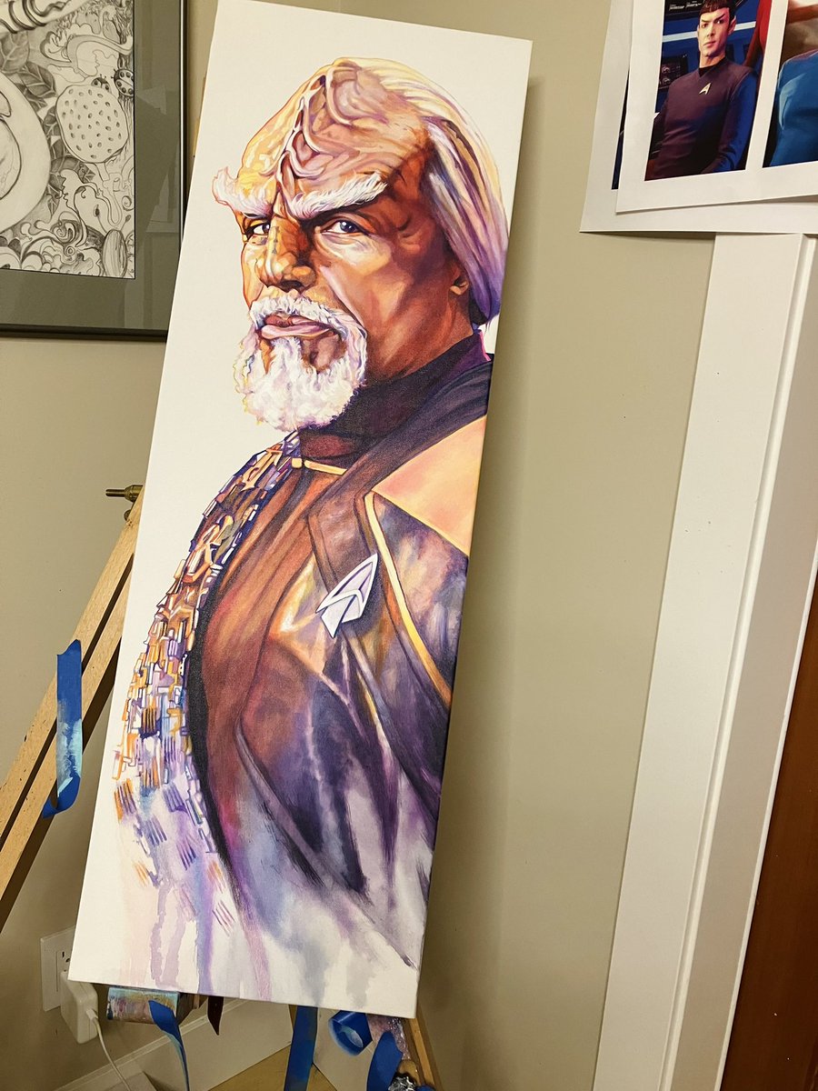 Made real headway on Worf’s baldric tonight. Enjoying the ‘drawing’ elements appearing in this piece right now…may even wish to double down on that as I go! ❤️🖖 retrospectstudios.ca/collect

#startrek #StarTrek #StarTrekPicard #StarTrekTNG #Trekkie #fanart #scifiart #CanadianArt