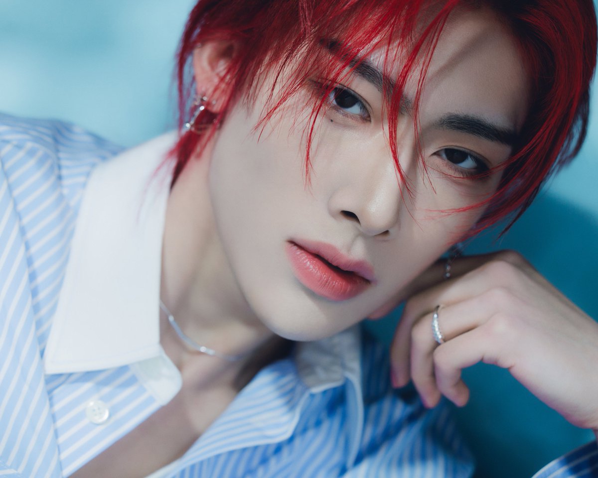 ZEROBASEONE The 3rd Mini Album [𝐘𝐨𝐮 𝐡𝐚𝐝 𝐦𝐞 𝐚𝐭 𝐇𝐄𝐋𝐋𝐎