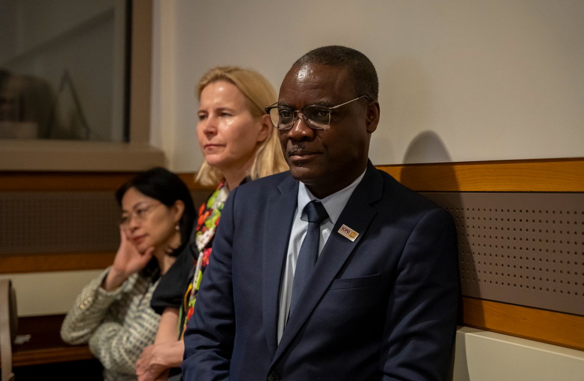 Side event en marge de la 57e session de la Commission sur la Population et le Développement  sur le rôle de l'IA dans les politiques de recensement des populations en collaboration avec le #BurkinaFaso🇧🇫, la #CôteDIvoire🇨🇮, l'#Éthiopie🇪🇹, le #Ghana🇬🇭 et le #Togo🇹🇬.
#ICPD30