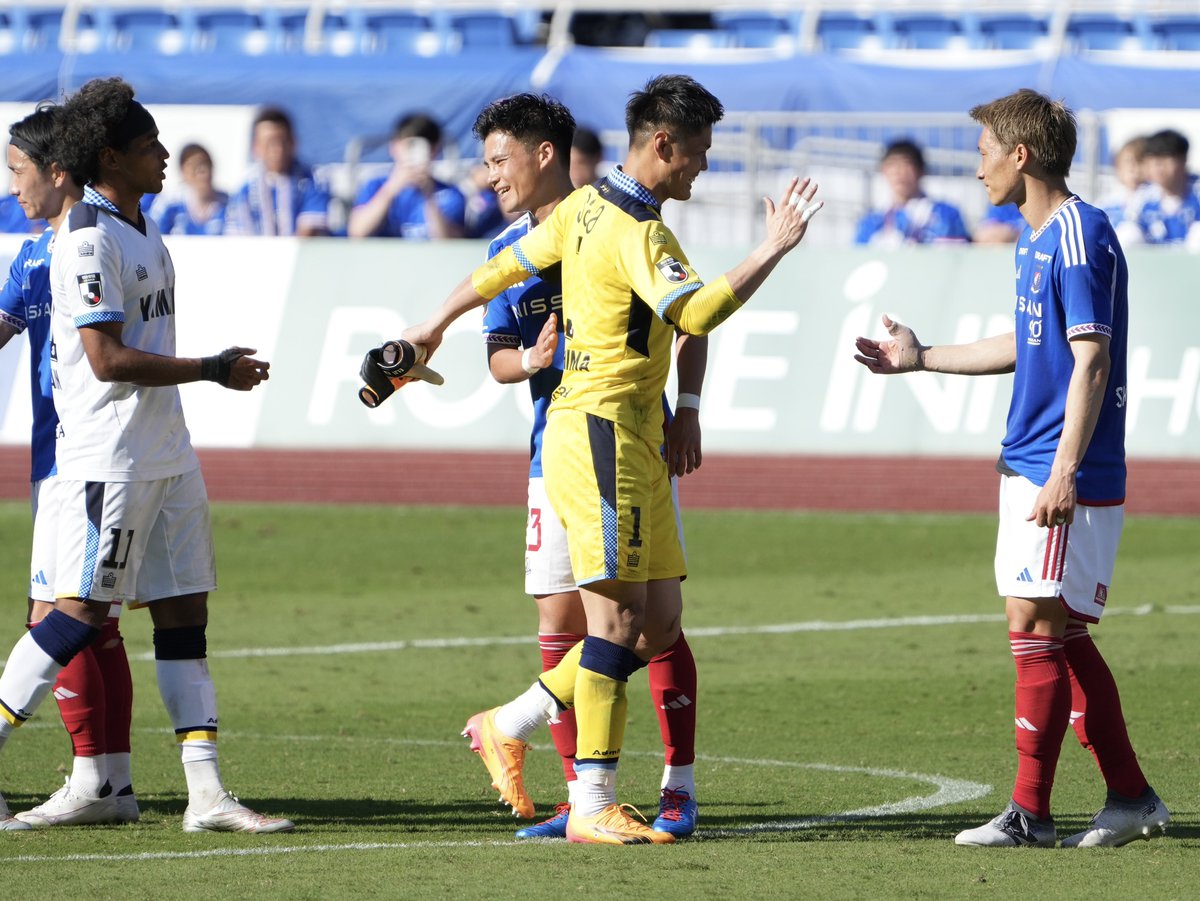 ジュビロ磐田、川島永嗣選手
横浜F･マリノス、宮市亮選手

🤝