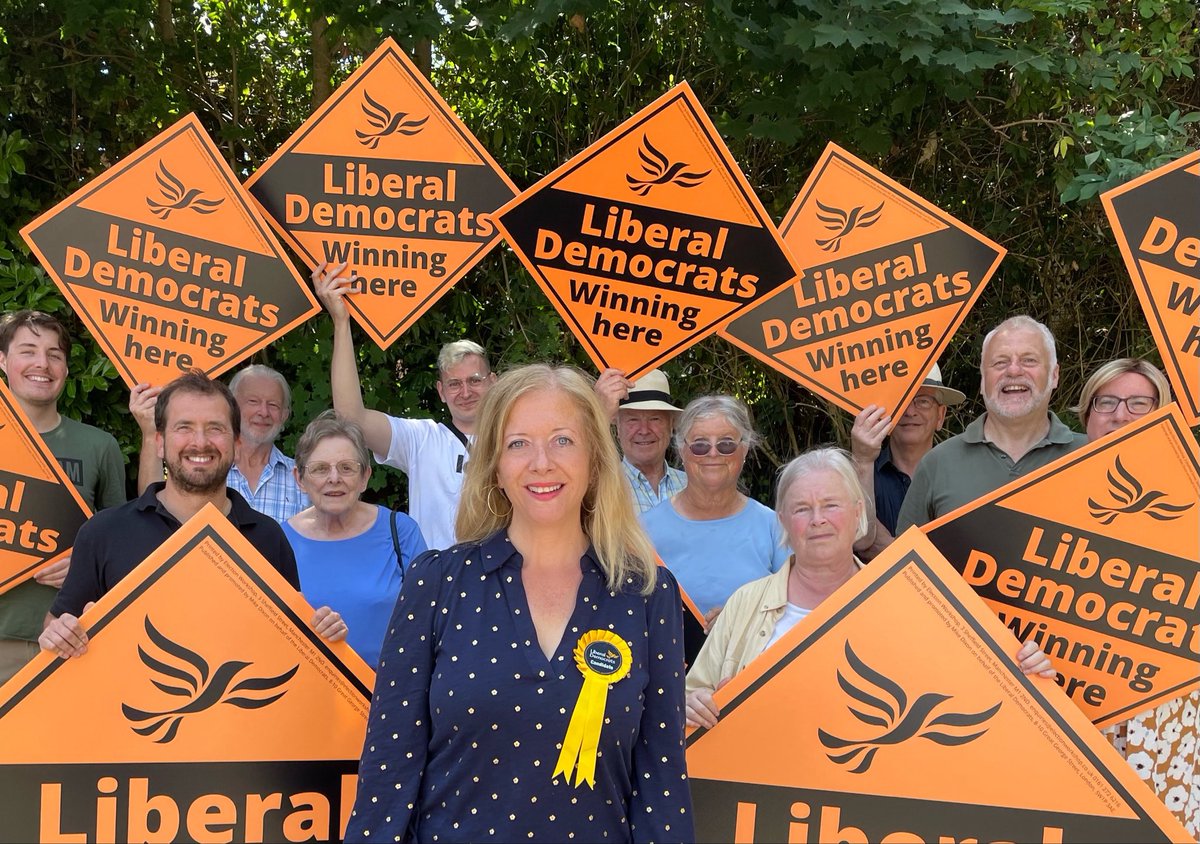 At the General Election it will be a two horse race between me and Rishi Sunak’s Conservative candidate here in Eastleigh. Polls are predicting a @LibDems win but I need your help! Our GE campaign starts now. You can volunteer or donate here ⬇️ eastleighlibdems.org.uk