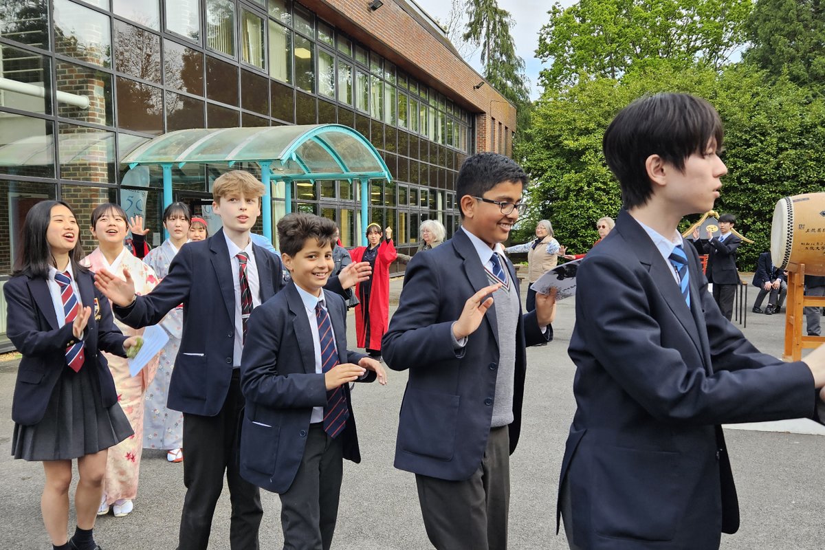 #RGSGuildford Some of our students studying Japanese were able to experience the richness of the culture, put their language skills to the test, and witness first-hand a Chado-tea ceremony at the inspiring Rikkyo School.
