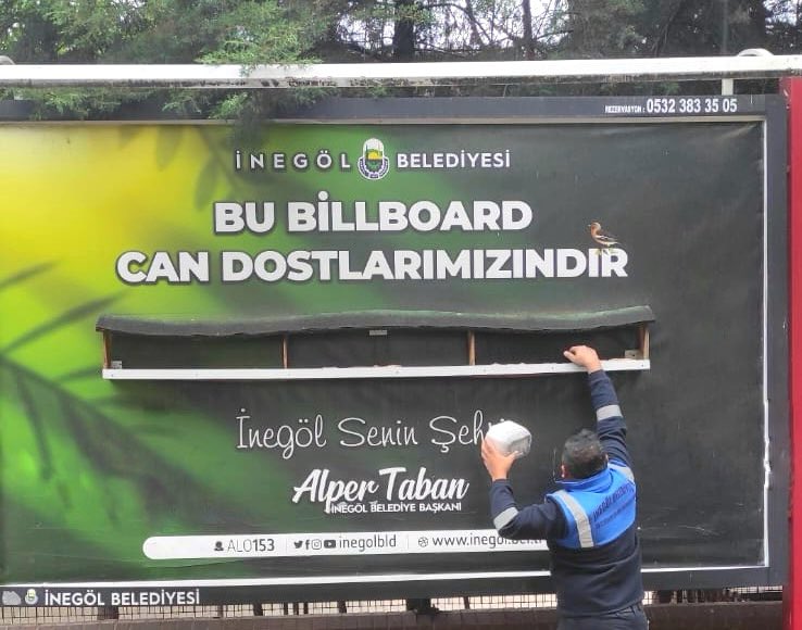 alpertaban16's tweet photo. Bu billboard can dostlarımızın. ❤️
#İnegöl https://t.co/swrwc8KvAT