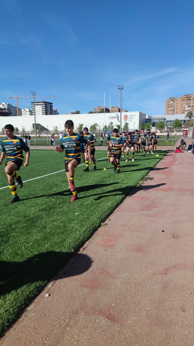 Nuestros Sub 18 en El Campeonato de España de la @ferugby 

¡Vamos!