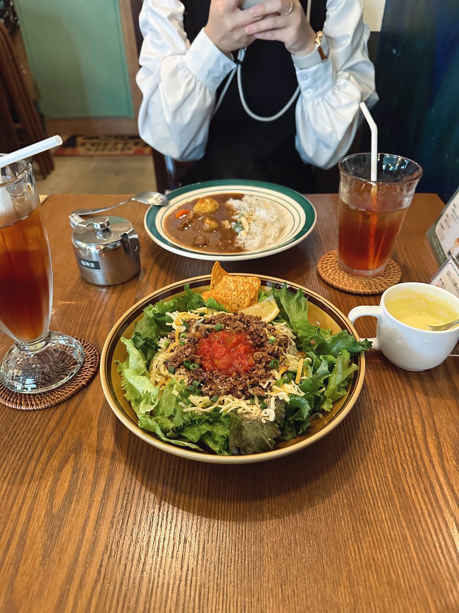 タコライス初めて食べたけどマジで美味いな