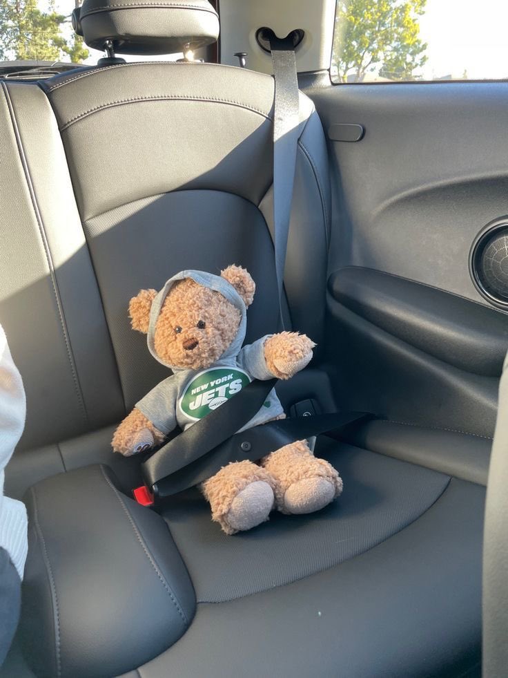 isuoff's tweet image. GM web3 fam ☀️☕️🖤

Have a good weekend 🫡💸

KEEP FARMING 🤞🏻

$PARAM $TRIP $BEYOND $PIXIZ $XTER
$SKR $BUBBLE #PIXELPIX $RCADE