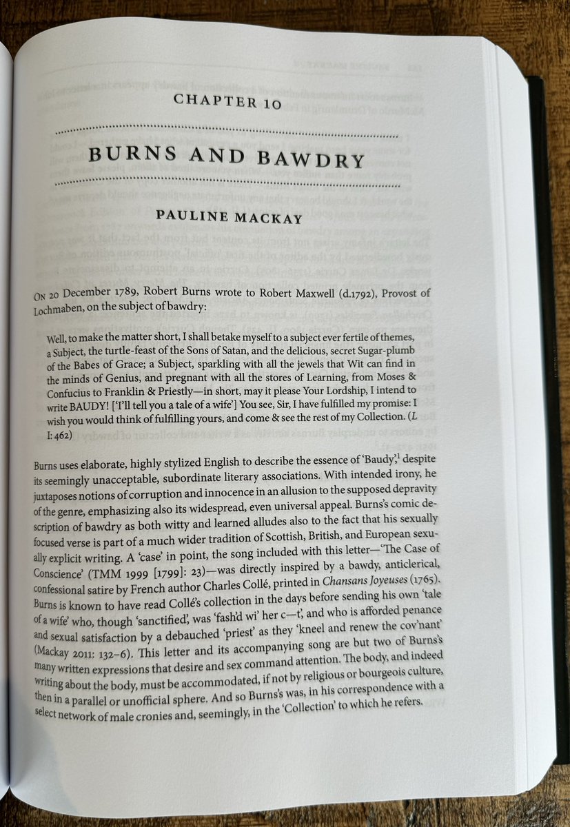 My copy of ‘The Oxford Handbook of Robert Burns’ edited by @GerardCarruthe2 is here! So looking forward to reading this brilliant compendium of Burns Scholarship & delighted to have my chapter ‘Burns and Bawdry’ included. Another important volume from the @GlasgowBurns edition!