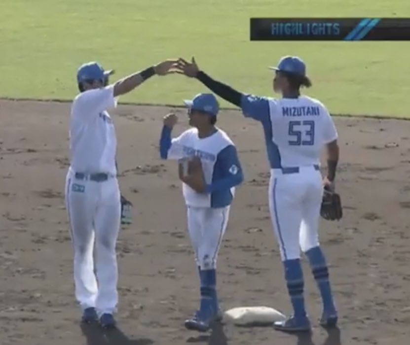 鎌ヶ谷ファイターズ勝利の儀式

野村佑希＆水谷瞬

阿部くん入れたげてー😭

#lovefighters