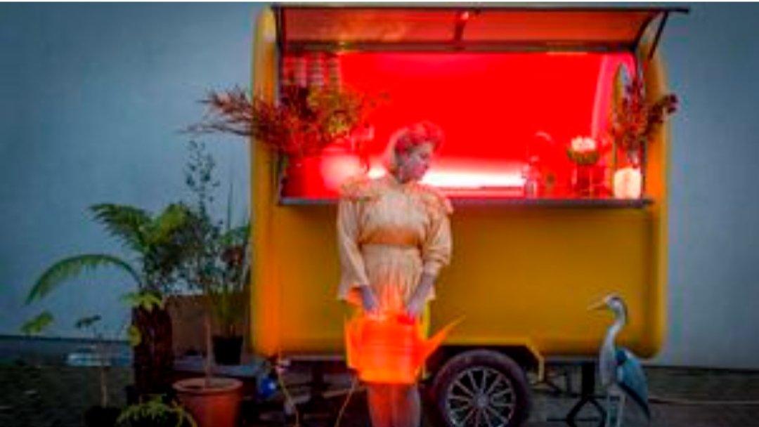 #ThroughHerEyes
When people talk of the long, venerable tradition of Irish hospitality, the image that pops into my head is that of Gaelic noblewoman Margaret O’Carroll, dressed in gold, welcoming thousands of guests to a feast so lavish it would be remembered for centuries. Now