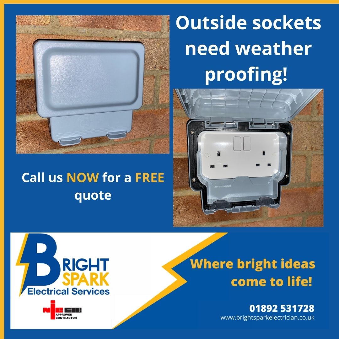 BrightSparkTW's tweet image. Outside Plug sockets  - All year round.   🏚️ ✔️

Summer - for garden lighting, electric lawnmowers 💡✔️
Winter - for the Christmas lights. ✔️🎄
We install MK Masterseal sockets with a 20 year Guarantee!
💻Contact : brightsparkelectrician.co.uk/request-a-quot…
#electrician 
#eastpeckham
#plugsocket