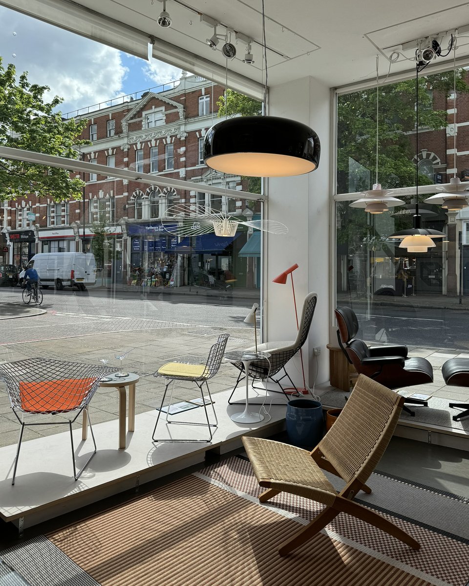 We're championing the spring sunshine in store with our new window display of #HarryBertoia's classic wire seating. Designed in 1952, the Bertoia collection is among the most recognised of the mid-century movement. 

Re-discover a classic >ow.ly/MMOG50RtRqH