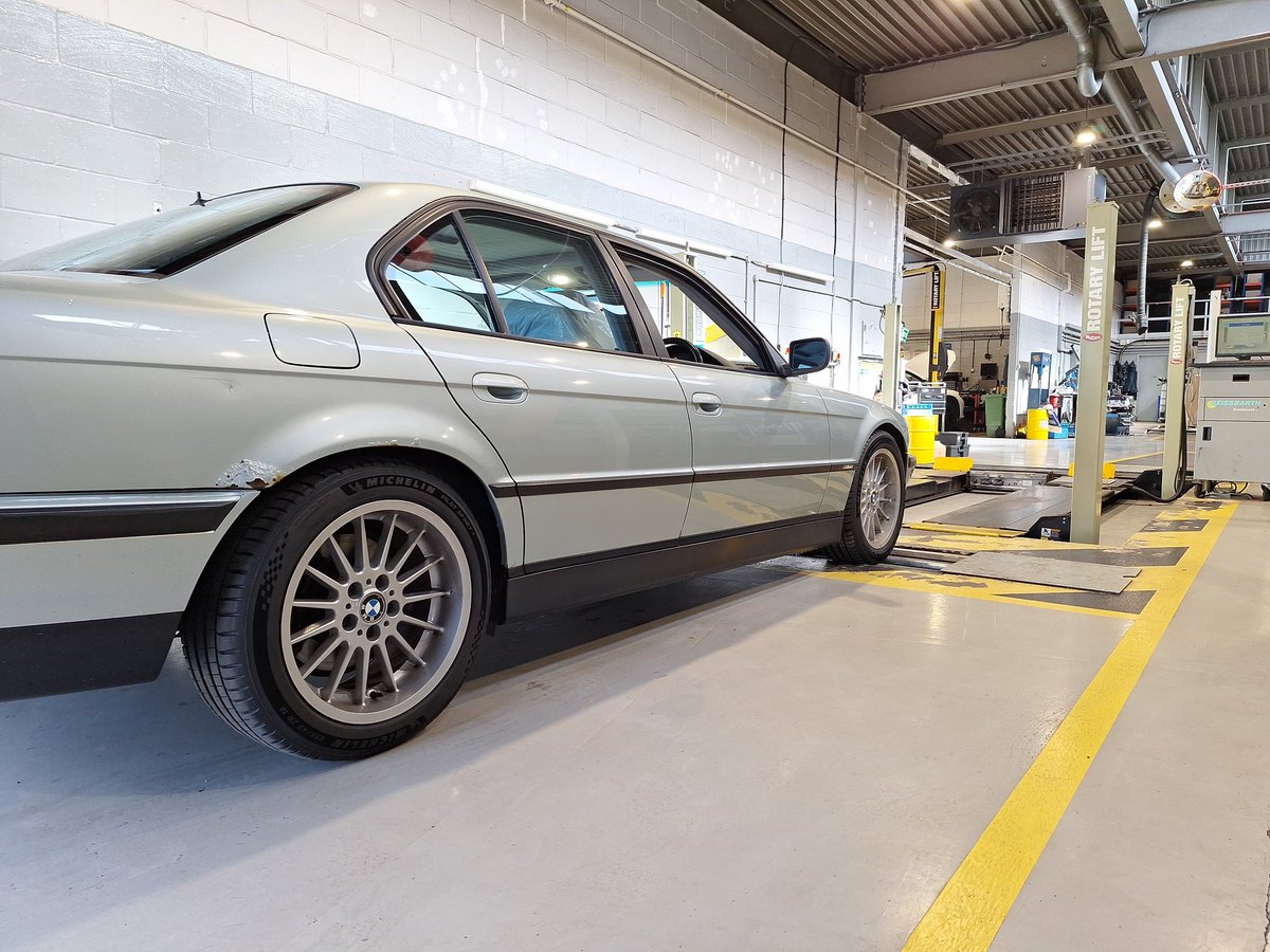MOT day.... will it pass... who knows 🤷🤣 #bmw #e38 #7series #propercar #v8