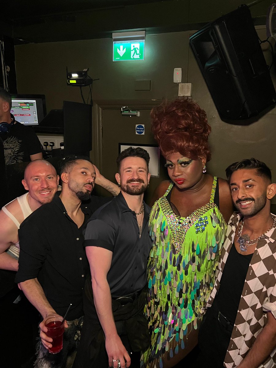 LAST NIGHT WAS A WHOLE HEAP OF CHAOS! Who in their right mind agreed to have @ysheeblack as our guest door whore?? What a great start to the @VillageBrum Bank Holiday we had though with the fabulous @Flickthedrag Let’s do it again tonight!!