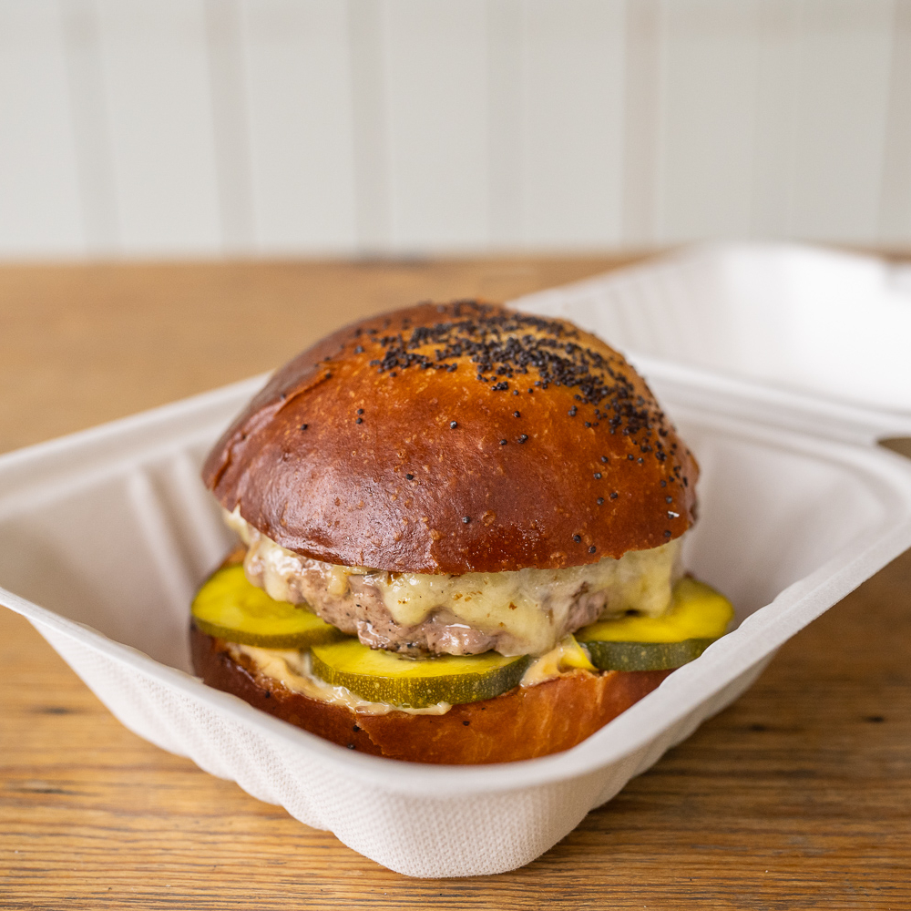CSONS 2 GO 🍔

Fancy something from our menu but don't have time to sit in the restaurant?

Then why not grab something off our takeaway menu - from burgers to salads we've got you covered!

Featured is our classic CSONS Burger served in our house milk bun.

Open every day!
