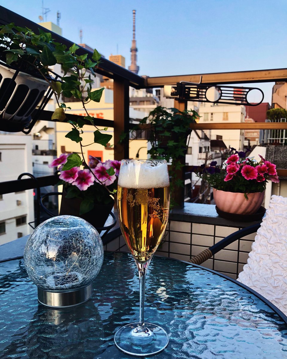 初夏、夕暮れ、ビール。

#いまそら　#夕暮れ　#初夏　#東京スカイツリー　#ビール
#sky #evening #earlysummer #tokyoskytree #beerstagram