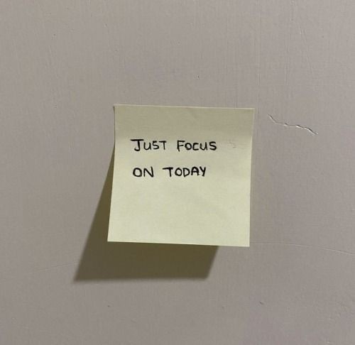 A list of things you can do instead of 'waiting ' or 'wavering' : 

♡ Go for a walk
♡ Exercise 
♡ Affirm 1 or 2 affs for 1h
♡ Create a new playlist 
♡ Journaling 
♡ Script your new story 
♡ Create a visionboard for the month