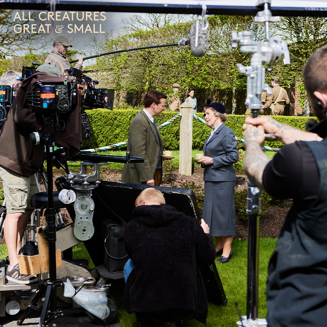 Throwback to some BTS photos of filming the last series of #ACGAS. Who would like a peek behind the scenes of Series 5? 🎬 #AllCreaturesGreatAndSmall