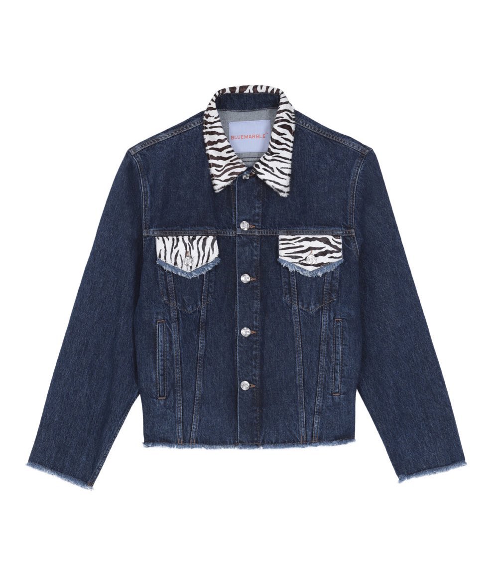 Sunghoon wearing to SVT ‘MAESTRO’ tiktok:

BLUEMARBLE

Zebra print-detailing denim jacket 
(€596)

🔗 farfetch.com/cz/shopping/me… 

#SUNGHOON #성훈 #엔하이픈_성훈 #Enhypen #ソンフン #dino #maestro #bluemarble
