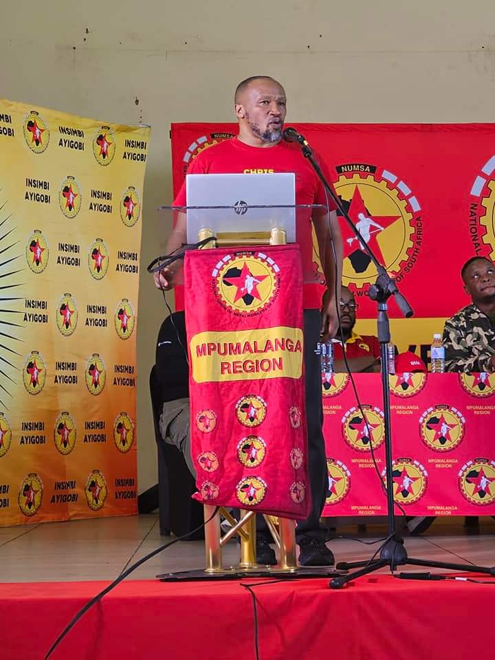 NUMSA General Secretary Irvin Jim is addressing workers and new shopstewards at the Mpumalanga #WorkersDay event in Emalahleni. #WorkersUnite #ForTheLoveofTheWorkingClass ❤️🖤💛