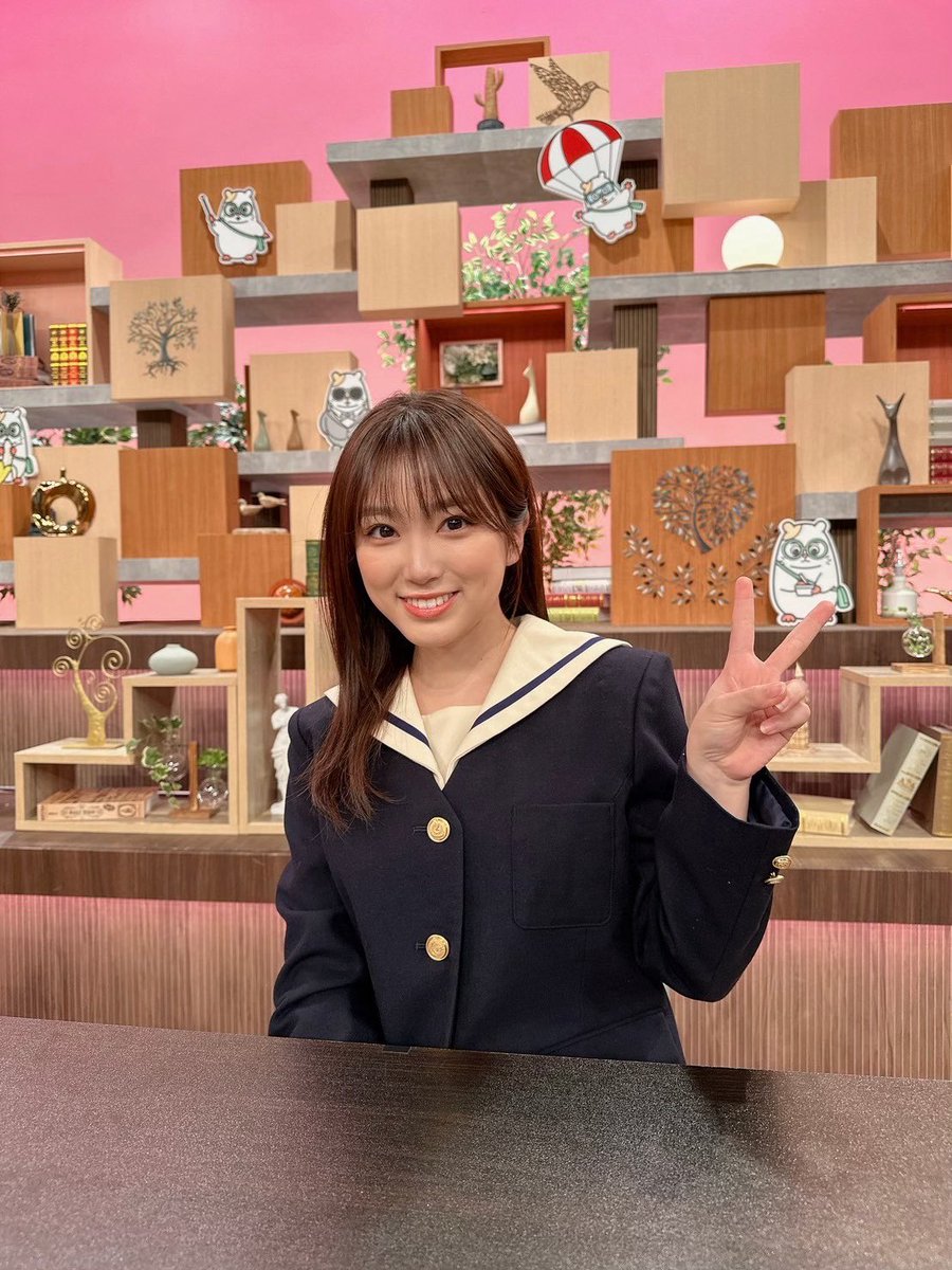 このあと21:30〜 NHK Eテレ『ニュー試』 出演させていただきます！👩‍🎓 久しぶりに制服着た？？👀 ぜひご覧ください✨